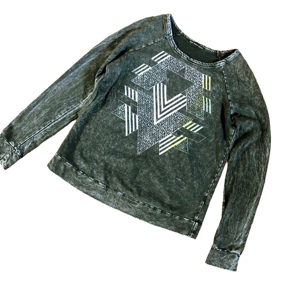 Truly Madly Deeply Sz M Boho Graphic Sweatshirt UO